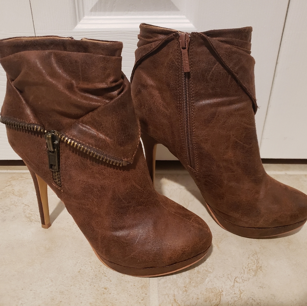 Michael Antonio booties size 7.5